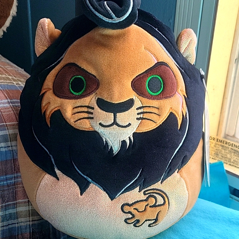 🆕️ Squishmallows Disney Lion King Scar 8"